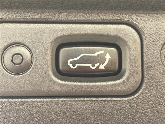 デリカD:5 P 4WD 両側パワスラ ディーゼル 三菱e-Assist ナビ 全方位カメラ フルセグTV BT CD・DVD再生 純正ドラレコ ETC BSM レーダークルコン シートヒーター スマートキー(7枚目)