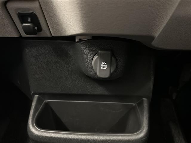 N-BOX ベースグレード 両側パワースライドドア ACC Gathers純正ナビ バックカメラ フルセグテレビ Bluetooth ETC オートエアコン プッシュスタート スマートキー スペアキー 純正マット LEDライト(19枚目)