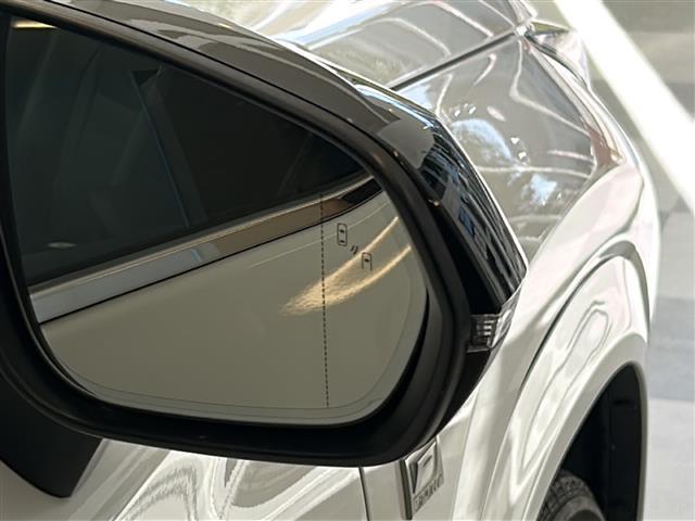 ガラスコーティング、ナビゲーション、ＥＴＣなど、その他のパーツの取り付けお見積もりのご相談も承っております！！クルマのこと何でもお任せください！