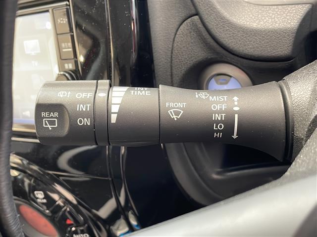 ノート ｅ－パワー　Ｘ　Ｖセレクション　ワンオーナー　純正ナビ　Ｂｌｕｅｔｏｏｔｈ　フルセグＴＶ　ＤＶＤ　全周囲モニター　エマジェンシーブレーキ　デジタルインナーミラー　ＥＴＣ　ドライブレコーダー　ＬＥＤヘッドライト（13枚目）