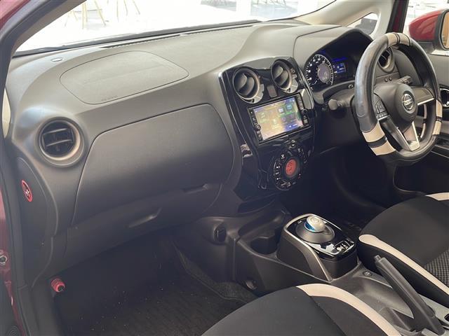 ノート ｅ－パワー　Ｘ　Ｖセレクション　ワンオーナー　純正ナビ　Ｂｌｕｅｔｏｏｔｈ　フルセグＴＶ　ＤＶＤ　全周囲モニター　エマジェンシーブレーキ　デジタルインナーミラー　ＥＴＣ　ドライブレコーダー　ＬＥＤヘッドライト（20枚目）