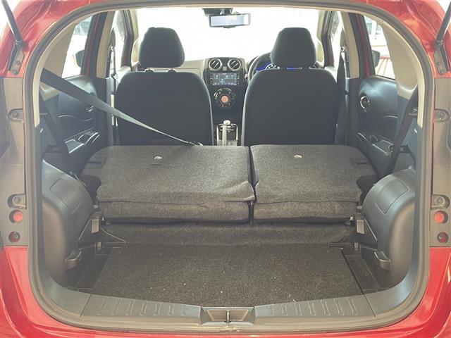 ノート ｅ－パワー　Ｘ　Ｖセレクション　ワンオーナー　純正ナビ　Ｂｌｕｅｔｏｏｔｈ　フルセグＴＶ　ＤＶＤ　全周囲モニター　エマジェンシーブレーキ　デジタルインナーミラー　ＥＴＣ　ドライブレコーダー　ＬＥＤヘッドライト（26枚目）