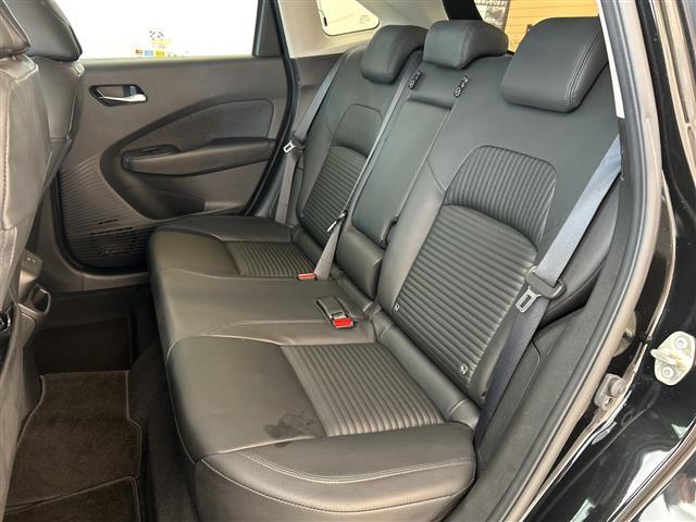 オーラ Ｇ　レザーエディション　純正大画面ナビ　全方位カメラ　フルセグＴＶ　Ｂｌｕｅｔｏｏｔｈ　ＡＷＩＮフルエアロ　ナビ連動ドラレコ　ＥＴＣ２．０　Ｄミラー　ＢＳＭ　革シート　プッシュスタート　ＬＥＤヘッドライト　純正アルミホイール（11枚目）