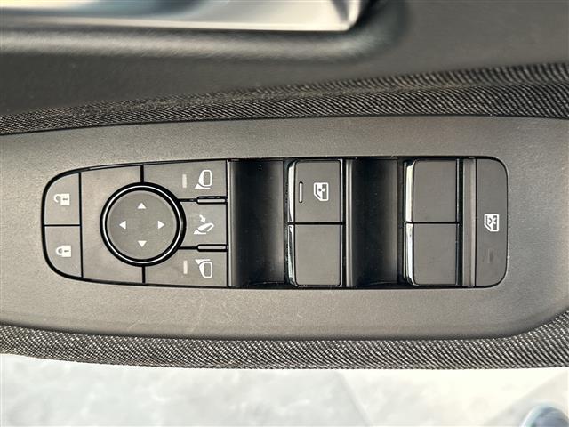 オーラ Ｇ　レザーエディション　純正大画面ナビ　全方位カメラ　フルセグＴＶ　Ｂｌｕｅｔｏｏｔｈ　ＡＷＩＮフルエアロ　ナビ連動ドラレコ　ＥＴＣ２．０　Ｄミラー　ＢＳＭ　革シート　プッシュスタート　ＬＥＤヘッドライト　純正アルミホイール（35枚目）