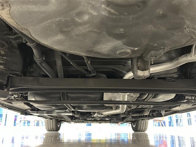 プリウスアルファ Ｓ　チューン　ブラック　純正ナビ　フルセグテレビ　Ｂｌｕｅｔｏｏｔｈ　ＣＤ／ＤＶＤ　ＵＳＢ　ＶＴＲ　バックカメラ　ＥＴＣ　ドライブレコーダー　ＬＥＤヘッドライト　純正フロアマット　純正アルミホイール　スペアキー　ＡＢＳ（41枚目）