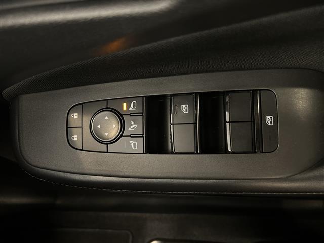 ノート X アラウンドビューモニター ステアリングスイッチ デジタルインナーミラー ブラインドスポットモニター 純正9インチナビ フルセグテレビエマージェンシーブレーキ Bluetooth iPod VTR CD(8枚目)