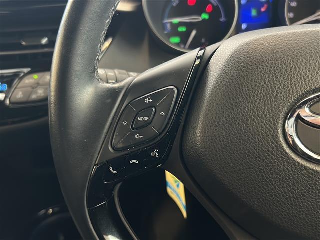 Ｃ－ＨＲ Ｇ　フルエアロ　純正ナビ　フルセグＴＶ　Ｂｌｕｅｔｏｏｔｈ　ＣＤ・ＤＶＤ再生　ＴＳＳ　レーダークルコン　ハーフレザー　シートヒーター　ＥＴＣ　ドラレコ　シーケンシャルウィンカー　純正アルミ　純正マット（13枚目）