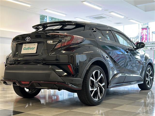 Ｃ－ＨＲ Ｇ　フルエアロ　純正ナビ　フルセグＴＶ　Ｂｌｕｅｔｏｏｔｈ　ＣＤ・ＤＶＤ再生　ＴＳＳ　レーダークルコン　ハーフレザー　シートヒーター　ＥＴＣ　ドラレコ　シーケンシャルウィンカー　純正アルミ　純正マット（34枚目）