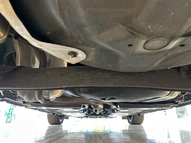 オーラ G レザーエディション BOSE ProPILOT 純正9インチナビ 全方位カメラ フルセグTV BT CarPlay 置くだけ充電 Dインナーミラー BSM AAC 革シート 革ステ プッシュスタート 純正アルミ(13枚目)