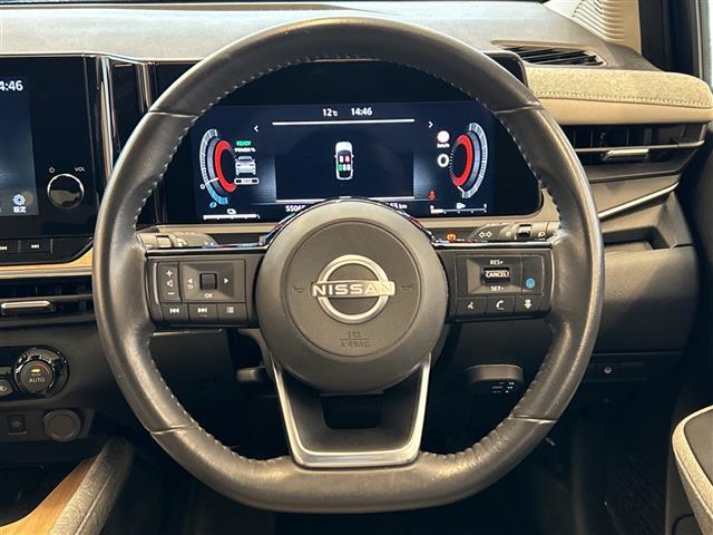 オーラ G レザーエディション BOSE ProPILOT 純正9インチナビ 全方位カメラ フルセグTV BT CarPlay 置くだけ充電 Dインナーミラー BSM AAC 革シート 革ステ プッシュスタート 純正アルミ(15枚目)