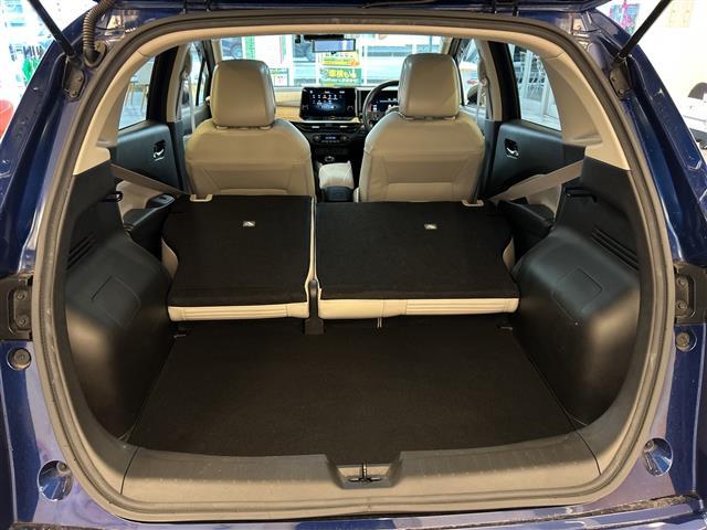 オーラ G レザーエディション BOSE ProPILOT 純正9インチナビ 全方位カメラ フルセグTV BT CarPlay 置くだけ充電 Dインナーミラー BSM AAC 革シート 革ステ プッシュスタート 純正アルミ(39枚目)