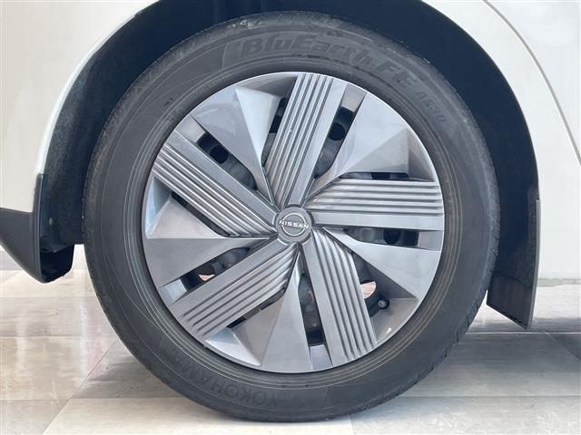 ノート Ｘ　エアリーグレーエディション　アラウンドビューモニター　プロパイロット　純正ナビ　ＥＴＣ　ドライブレコーダー　ワイヤレス充電　ブラインドスポットモニター　インテリジェントルームミラー　Ｂｌｕｅｔｏｏｔｈ　ＡｐｐｌｅＣａｒｐｌａｙ（32枚目）