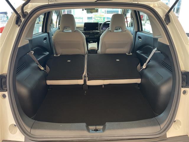 ノート Ｘ　エアリーグレーエディション　アラウンドビューモニター　プロパイロット　純正ナビ　ＥＴＣ　ドライブレコーダー　ワイヤレス充電　ブラインドスポットモニター　インテリジェントルームミラー　Ｂｌｕｅｔｏｏｔｈ　ＡｐｐｌｅＣａｒｐｌａｙ（38枚目）