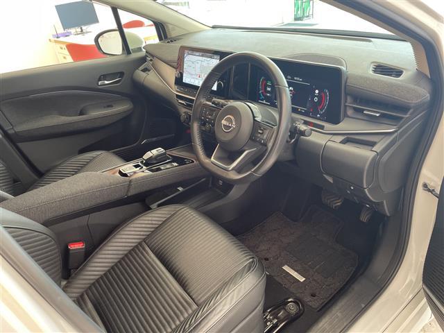 オーラ Ｇ　レザーエディション　ＢＯＳＥサウンドシステム　アラウンドビューモニター　プロパイロット　純正ナビ　Ｂｌｕｅｔｏｏｔｈ　ＡｐｐｌｅＣａｒＰｌａｙ　ブラインドスポットモニター　デジタルインナーミラー　置くだけ充電（15枚目）