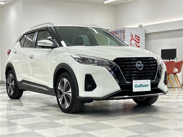 キックス X ツートーンインテリアエディション プロパイロット 全方位カメラ デジタルインナーミラー 純正ナビ フルセグ BT ETC スマートキー レザーシート ルーフレール オートライト LEDヘッドライト 衝突軽減システム 純正アルミホイール(23枚目)