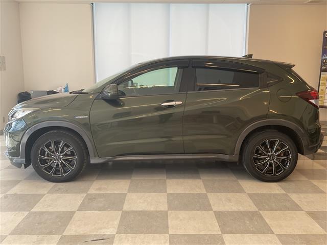 ヴェゼル ハイブリッドX 純正メモリナビ プッシュスタート フォグ ウィンカーミラー 社外アルミホイール USB入力端子 クルーズコントロール LEDヘッドライト スタッドレスタイヤ積み込みあり 純正フロアマット(29枚目)