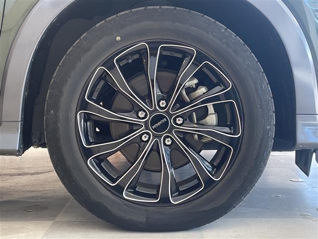 ヴェゼル ハイブリッドX 純正メモリナビ プッシュスタート フォグ ウィンカーミラー 社外アルミホイール USB入力端子 クルーズコントロール LEDヘッドライト スタッドレスタイヤ積み込みあり 純正フロアマット(33枚目)