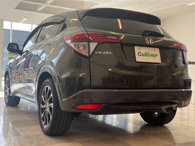 ヴェゼル ハイブリッドX 純正メモリナビ プッシュスタート フォグ ウィンカーミラー 社外アルミホイール USB入力端子 クルーズコントロール LEDヘッドライト スタッドレスタイヤ積み込みあり 純正フロアマット(43枚目)