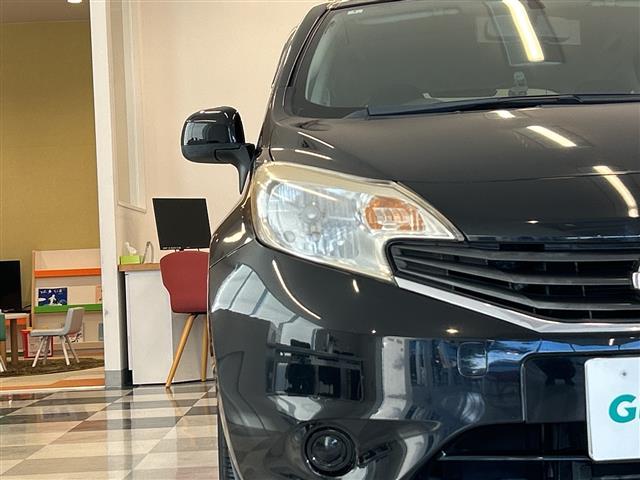 ノート X SDナビ スマートキー フルセグ 純正マット ETC プッシュスタート アイドリングストップ ハロゲンライト サイドバイザー(23枚目)