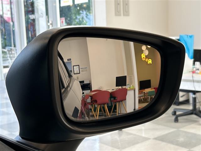 デミオ XDツーリング 純正SDナビ プッシュスタート スマートキー クルーズコントロール ドアバイザー Bluetooth USB入力端子 ETC バックモニター フルセグ 前後ドラレコ 純正マット 純正アルミホイール(39枚目)