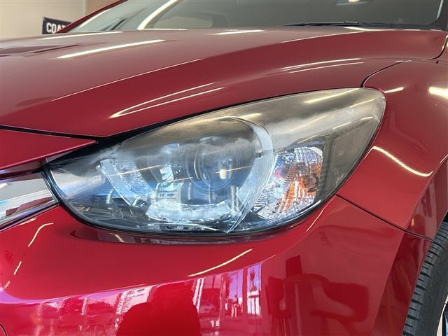 デミオ 純正ナビ プッシュスタート アイドリングストップ クルーズコントロール Bluetooth バックモニター USB入力端子 前方ドラレコ 純正マット 純正アルミホイール レーンキープアシスト(24枚目)