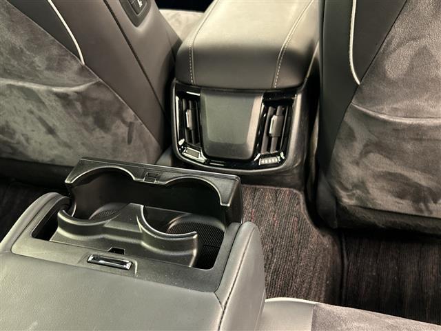 クラウンハイブリッド ＲＳアドバンス　１オーナー　純正ナビ　全方位　ＴＶ　ＢＴ　前後ドラレコ　ＥＴＣ２．０　ＴＳＳ　ＰＣＳ　クリアランスソナー　ＢＳＭ　ハーフレザー　シートヒーター　パワーシート　革ステ　ＨＵＤ　純正マット　純正アルミ（24枚目）