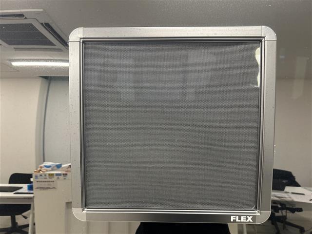 ������тm���C�P���̃K���o�[�����炱���ł��鍂������I���Q�O�Q�O�N�P���@�i���j���{�\����������������ׁi�������ÎԔ���s��̑�蔃����Ǝ҂�ΏۂƂ����u���Î����Ԕ���䐔�m���D�P�����v���j