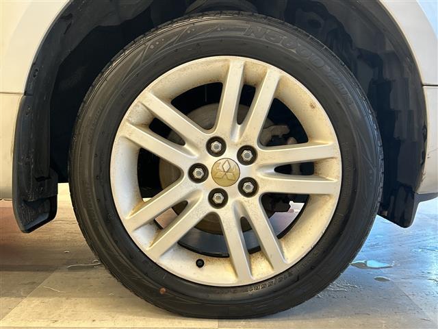 デリカＤ：５ Ｃ２　Ｓ　純正ＨＤＤナビ　オートライト　ＨＩＤヘッドライト　ＥＴＣ　キーレス　両側スライドドア（38枚目）