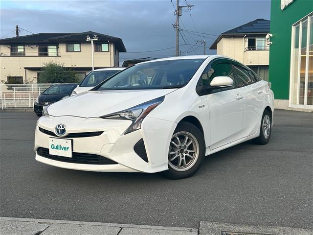 プリウス Ｓ　☆カロッツェリアナビ・ＡＶＣ－ＲＺ５００・ＣＤ／ＤＶＤ／Ｂｌｕｅｔｏｏｔｈ・ＡＵＸ／ｉＰｏｄ／ＦＭ／ＡＭ☆ビルトインＥＴＣ☆ドライブモード☆ＥＶモード☆センターコンソール☆ドアバイザー（23枚目）