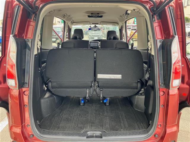 セレナ ハイウェイスター　純正９インチナビ／全方位カメラ／後席モニター／ＰｒｏＰＩＬＯＴ／パーキングアシスト／Ｗオートエアコン／レーダークルーズコントロール／純正ＥＴＣ／ドライブレコーダー前後／デジタルインナーミラー／ＬＥＤ（39枚目）