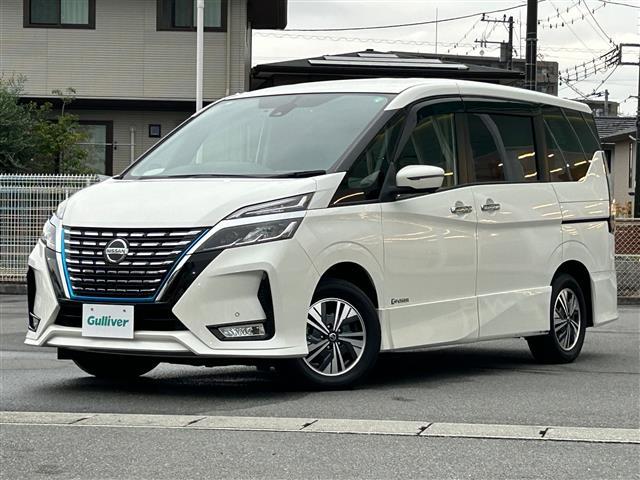 セレナ e-パワー ハイウェイスターV 純正10インチナビ/全方位カメラ/ドライブレコーダー/純正ETC2.0/保証書/取扱説明書/Wオートエアコン/クルーズコントロール/スペアキー1本/両側パワースライドドア/コーナーセンサー前後/LED(3枚目)