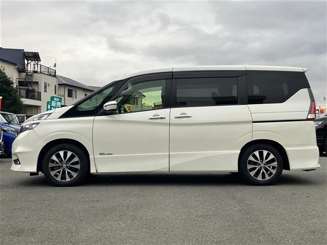 セレナ ハイウェイスター Vセレクション ALPINE製11型ナビ/全方位カメラ/プロパイロット/ドライブレコーダー/ETC/パーキングアシスト/レーンキープアシスト/デジタルインナーミラー/オートライト/衝突軽減システム/両側電動ドア(8枚目)
