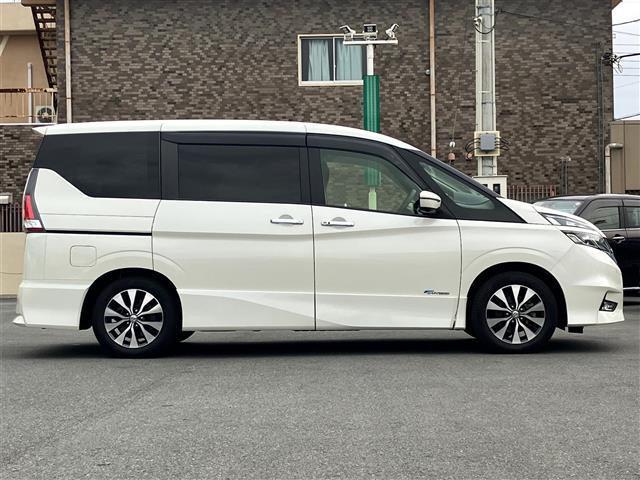 セレナ ハイウェイスター Vセレクション ALPINE製11型ナビ/全方位カメラ/プロパイロット/ドライブレコーダー/ETC/パーキングアシスト/レーンキープアシスト/デジタルインナーミラー/オートライト/衝突軽減システム/両側電動ドア(9枚目)
