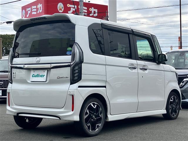 Ｎ－ＢＯＸカスタム Ｇ・Ｌターボホンダセンシング　ＳＤナビ／バックカメラ／ホンダセンシング／ドライブレコーダー／ＥＴＣ／パドルシフト／レーダークルーズコントロール／シートヒーター／両側パワースライドドア／レーンキープアシスト／ＬＥＤオートライト（4枚目）