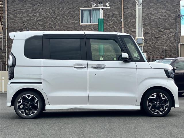 Ｎ－ＢＯＸカスタム Ｇ・Ｌターボホンダセンシング　ＳＤナビ／バックカメラ／ホンダセンシング／ドライブレコーダー／ＥＴＣ／パドルシフト／レーダークルーズコントロール／シートヒーター／両側パワースライドドア／レーンキープアシスト／ＬＥＤオートライト（8枚目）