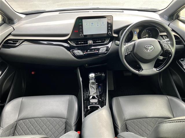 Ｃ－ＨＲ Ｇ　モード　ネロ　セーフティプラス　純正ディスプレイオーディオ／全方位カメラ／純正ＥＴＣ／レーダークルーズコントロール／前席シートヒーター／コーナーセンサー前後／レーンキープアシスト／ＢＳＭ／Ｗ＋サイドエアバック／カーテンエアバック（2枚目）