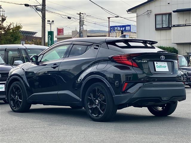 Ｃ－ＨＲ Ｇ　モード　ネロ　セーフティプラス　純正ディスプレイオーディオ／全方位カメラ／純正ＥＴＣ／レーダークルーズコントロール／前席シートヒーター／コーナーセンサー前後／レーンキープアシスト／ＢＳＭ／Ｗ＋サイドエアバック／カーテンエアバック（5枚目）