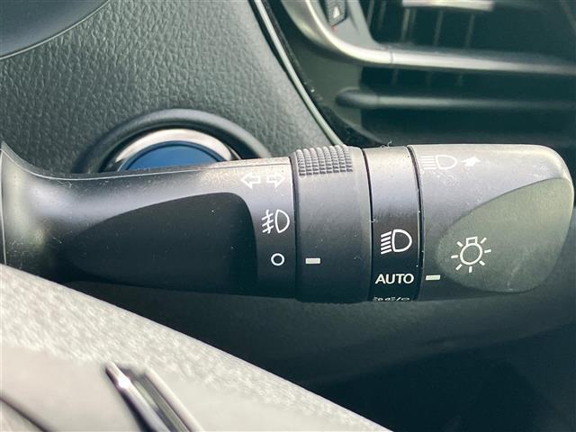 Ｃ－ＨＲ Ｇ　モード　ネロ　セーフティプラス　純正ディスプレイオーディオ／全方位カメラ／純正ＥＴＣ／レーダークルーズコントロール／前席シートヒーター／コーナーセンサー前後／レーンキープアシスト／ＢＳＭ／Ｗ＋サイドエアバック／カーテンエアバック（16枚目）