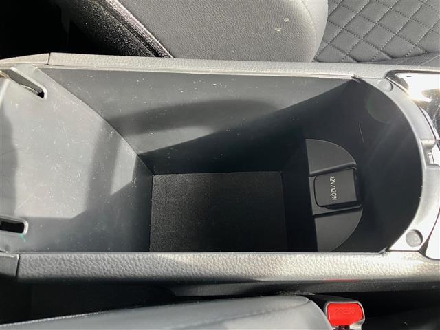 Ｃ－ＨＲ Ｇ　モード　ネロ　セーフティプラス　純正ディスプレイオーディオ／全方位カメラ／純正ＥＴＣ／レーダークルーズコントロール／前席シートヒーター／コーナーセンサー前後／レーンキープアシスト／ＢＳＭ／Ｗ＋サイドエアバック／カーテンエアバック（29枚目）