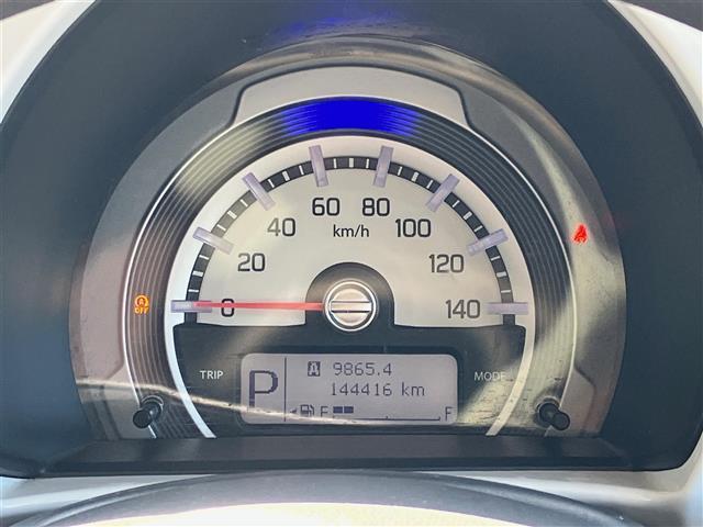 ハスラー Ｇ　エンジンスタートボタン／パワーステアリング／パワーウィンドウ／アイドリングストップ／スマートキー／スペアキー１本／オートエアコン／ＥＴＣ／ＣＤ／ベンチシート／純正フロアマット／布シート／シートヒーター（13枚目）