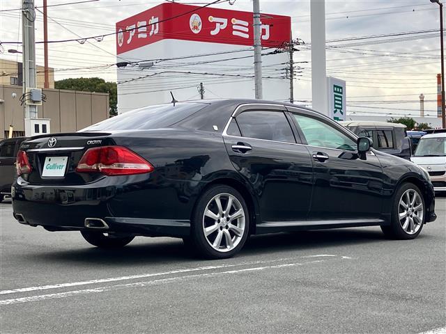 クラウン ３．５アスリート　純正ナビ／バックカメラ／ＥＴＣ／取扱説明書／スペアキー１本／オートエアコン／クルーズコントロール／純正フロアマット／Ｄ席Ｎ席パワーシート／純正アルミホイール／ＡＦＳ／オートライト／Ｗ＋サイドエアＢ（4枚目）