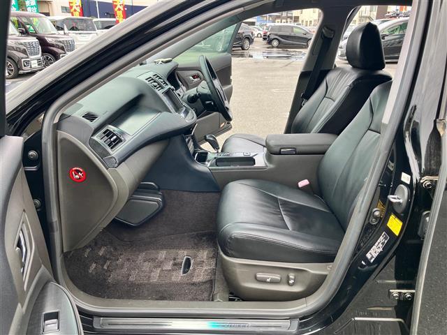 クラウン ３．５アスリート　純正ナビ／バックカメラ／ＥＴＣ／取扱説明書／スペアキー１本／オートエアコン／クルーズコントロール／純正フロアマット／Ｄ席Ｎ席パワーシート／純正アルミホイール／ＡＦＳ／オートライト／Ｗ＋サイドエアＢ（33枚目）