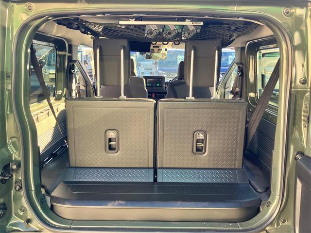 【　ラゲッジスペース　】リアシートを倒せばこの大容量！！ダンボールなどの大きい荷物も釣り具などの長尺物まで様々載せられそうです！！