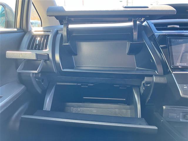 プリウスアルファ Ｇツーリングセレクション　純正９インチナビ／バックカメラ／ドライブレコーダー前後／ＥＴＣ２．０／レーダークルーズコントロール／パワーシート／純正フロアマット／モデリスタエアロ／レーンキープアシスト／衝突軽減システム／純正アルミ（34枚目）