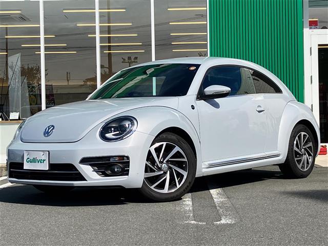 ザ・ビートル サウンド SDナビ/バックカメラ/Fenderサウンド/パドルシフト/ETC/クルーズコントロール/USB入力端子/純正フロアマット/純正アルミホイール/オートライト/Wエアバッグ/BSM/布シート/ABS(3枚目)