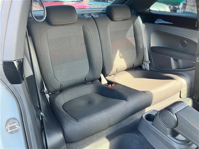 ザ・ビートル サウンド SDナビ/バックカメラ/Fenderサウンド/パドルシフト/ETC/クルーズコントロール/USB入力端子/純正フロアマット/純正アルミホイール/オートライト/Wエアバッグ/BSM/布シート/ABS(33枚目)