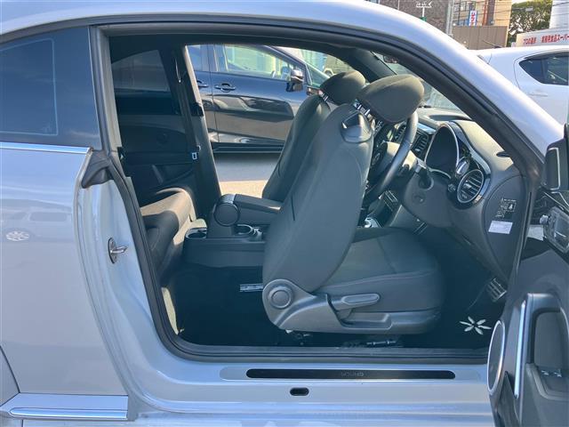 ザ・ビートル サウンド SDナビ/バックカメラ/Fenderサウンド/パドルシフト/ETC/クルーズコントロール/USB入力端子/純正フロアマット/純正アルミホイール/オートライト/Wエアバッグ/BSM/布シート/ABS(35枚目)