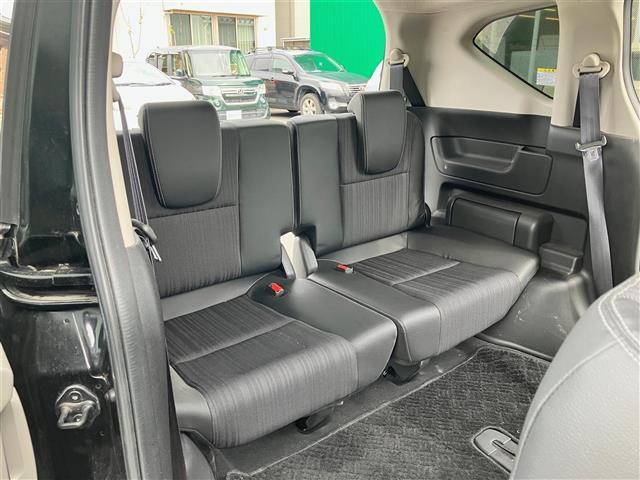 フリードハイブリッド ハイブリッド・EX 純正9インチナビ/バックカメラ/後席モニター/ドライブレコーダー/寒冷地仕様/レーダークルーズコントロール/ETC/D席N席シートヒーター/両側パワースライドドア/レーンキープアシスト/衝突軽減(35枚目)