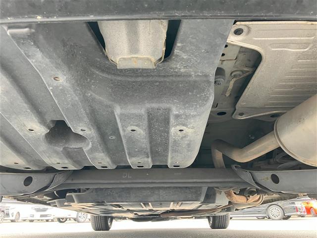 フリードハイブリッド ハイブリッド・EX 純正9インチナビ/バックカメラ/後席モニター/ドライブレコーダー/寒冷地仕様/レーダークルーズコントロール/ETC/D席N席シートヒーター/両側パワースライドドア/レーンキープアシスト/衝突軽減(42枚目)