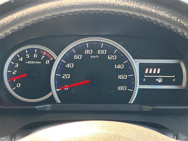 ルーミー カスタムＧ　純正ナビ／全方位カメラ／ＥＴＣ２．０／Ｄ席Ｎ席シートヒーター／両側パワースライドドア／クルーズコントロール／オートエアコン／スペアキー１本／純正フロアマット／純正アルミホイール／コーナーセンサー前後（12枚目）